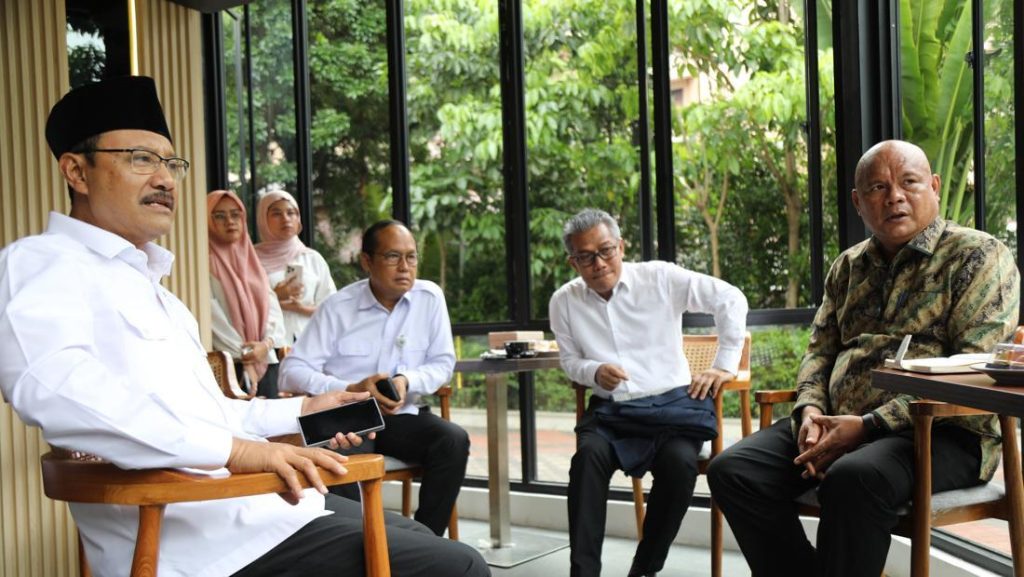 Kemensos Dukung Pembangunan Sekolah Rakyat Nias Utara Gus Ipul Prioritas Presiden