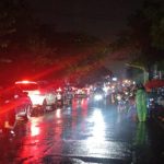 Banjir Rendam Jalur Pantura Pasuruan Malam Ini Lalu Lintas Lumpuh