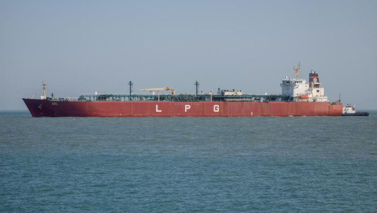 Esdm Pastikan Keamanan Awak Kapal Ri Yang Tertahan Di Selat Hormuz