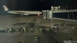 359 Jemaah Kloter 1 Haji Banjarmasin Lepas Landas Menuju Jeddah