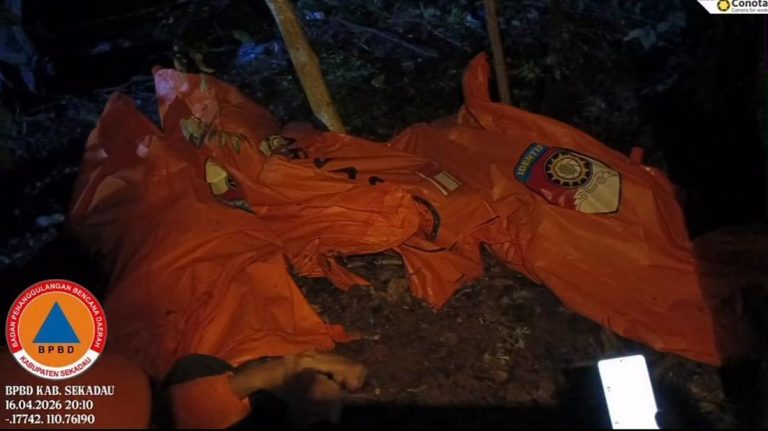 8 Korban Heli Pk Cfx Jatuh Di Sekadau Ditemukan Tewas 3 Terjepit