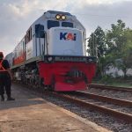 Ahy Proyek Kereta Api Di Kalimantan Dimulai Dari Nol Jadi Prioritas