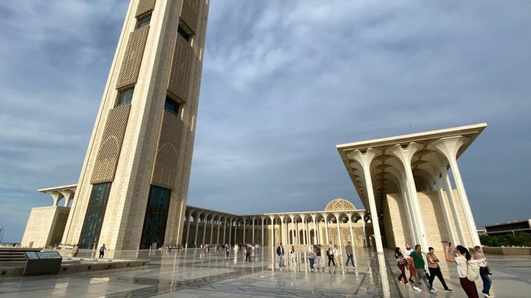 Djamaa El Djazair Masjid Terbesar Afrika Dengan Menara Tembus Langit Di Aljir