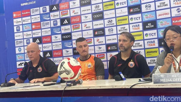 Kalah Dari Persib Pelatih Persija Souza Klaim Timnya Tampil Lebih Baik